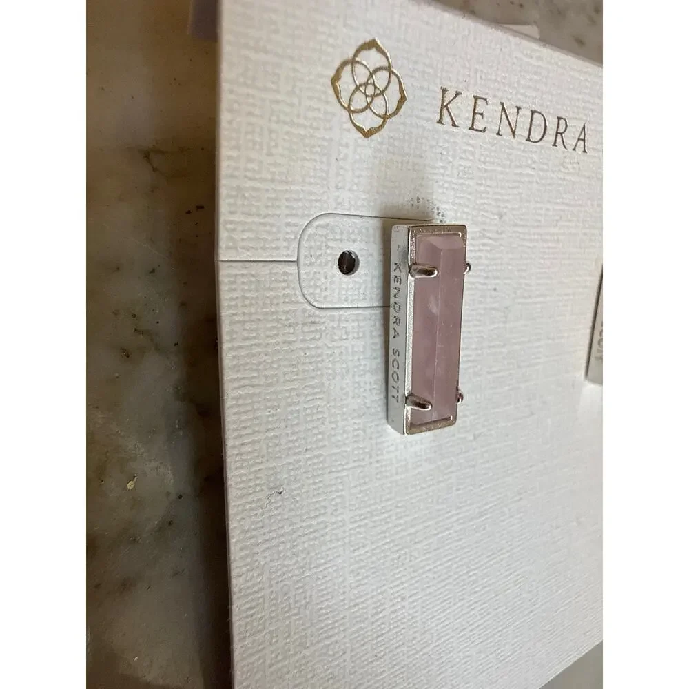 Kendra Scott Lady Bar Stud earrings Pink & Silver